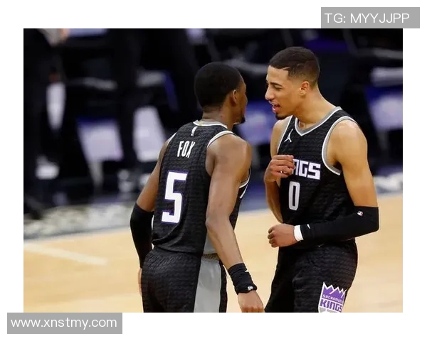 2021年NBA精彩对决篮网与国王的激烈较量回顾与分析