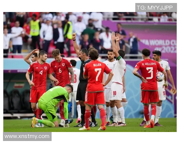 中国与伊朗足球对决精彩回顾分析及赛后亮点总结